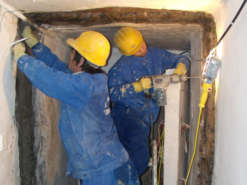 堵漏公司提醒你地下室渗漏不及时治理的危害有哪些？